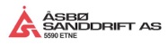 Logoen til ÅSBØ SANDDRIFT AS